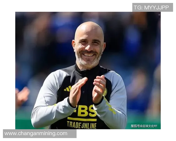 当足球球星采访遇到搞笑提问全场气氛瞬间欢乐爆棚